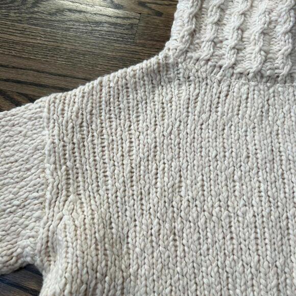 Pastel baby pink oversized J. Crew turtleneck sweater textured yarn new - Picture 3 of 8